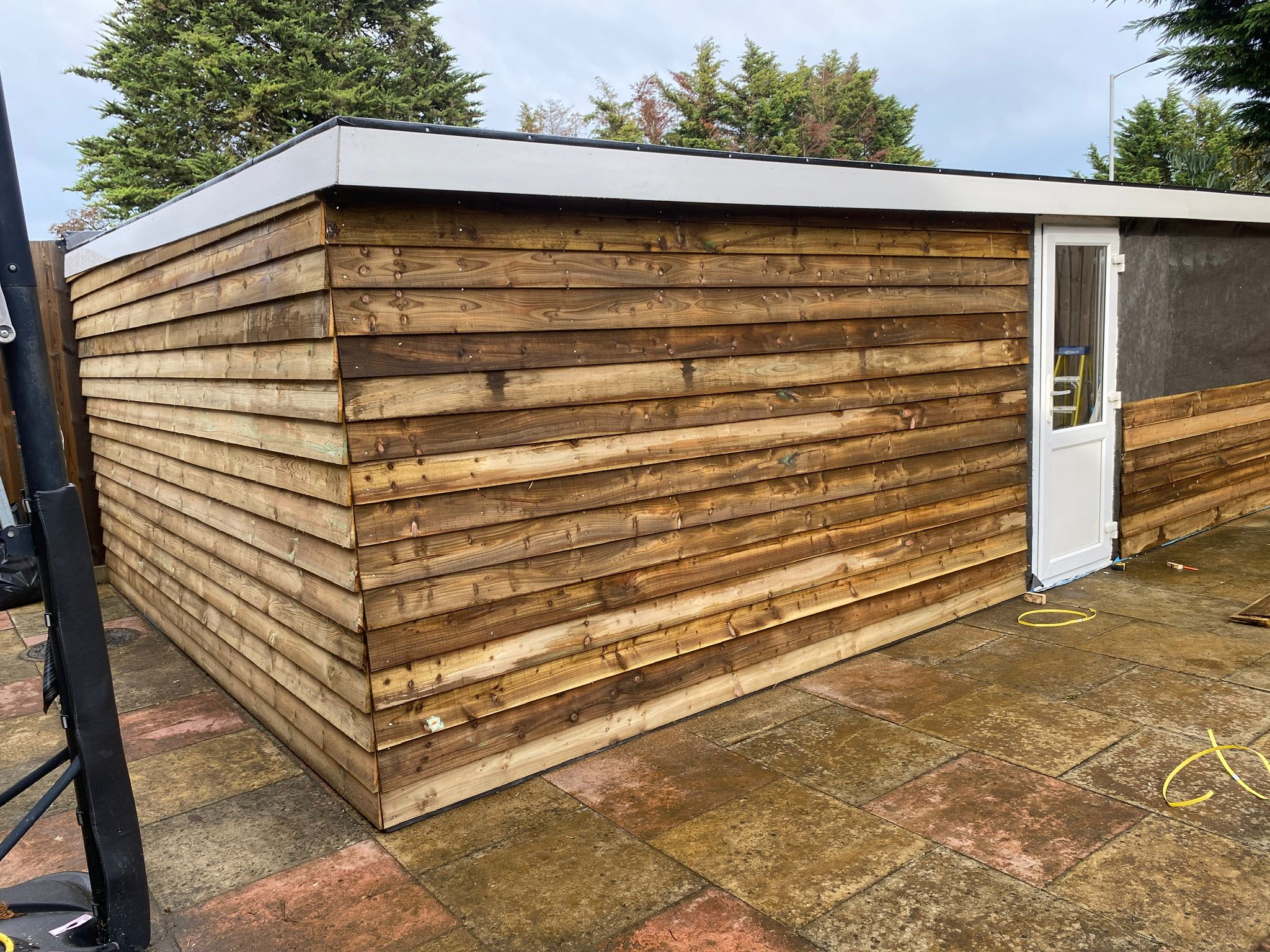 Expert Carpentry & Tiling Services