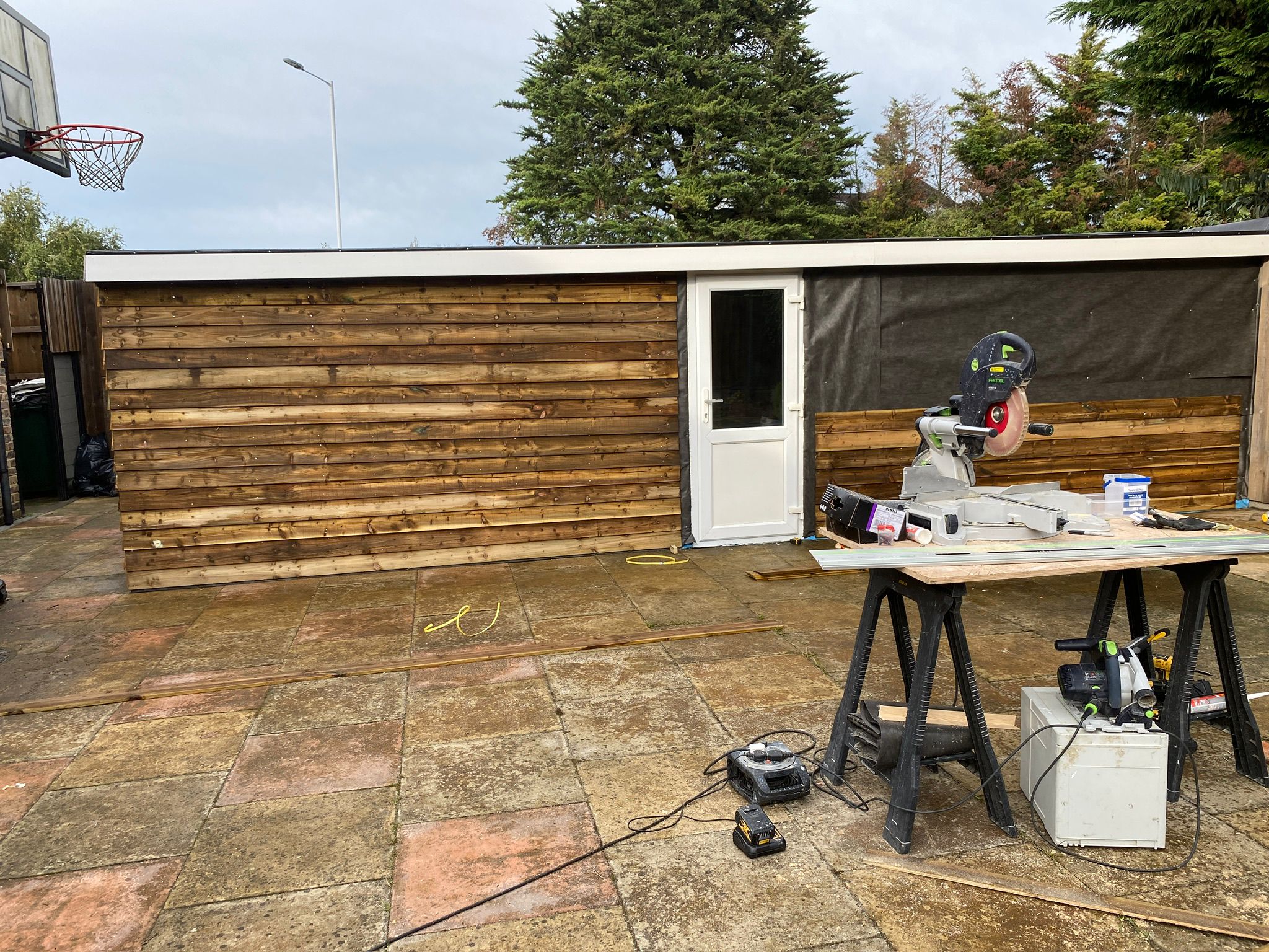 Expert Carpentry & Tiling Services